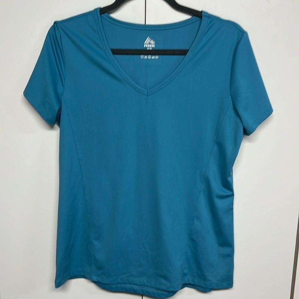 Reebok Aqua Performance Top,Slimming Seam Athletic Workout Tee Size M